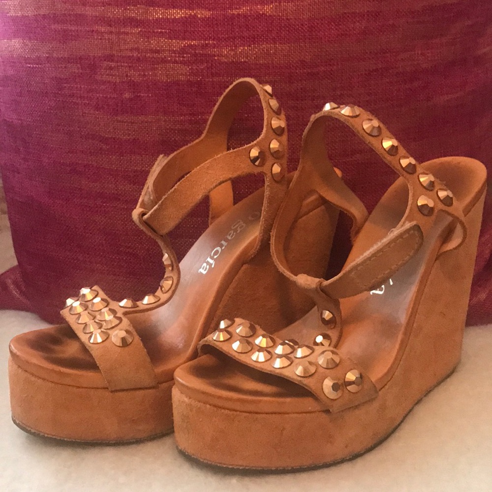 Tyra- Crystal- stud wedge sandal
